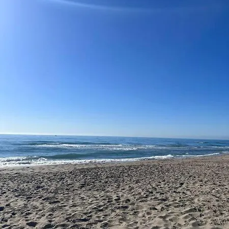 Apartamento En La Playa Boliches, *